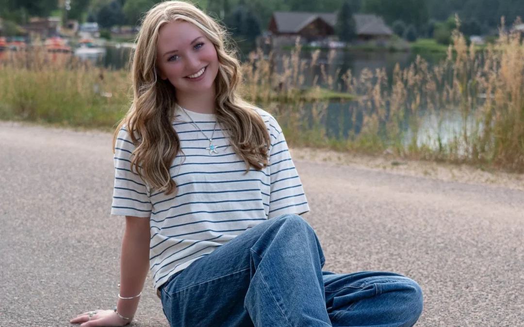 Don’t Miss the Deadline: Why Now Is the Time to Schedule Your Senior Pictures